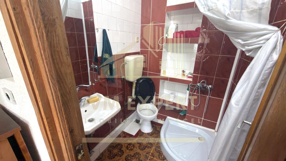 APARTAMENT 4 CAMERE ETAJ 3 CENTRU PRIMĂRIE CAMPULUNG - Poză 15