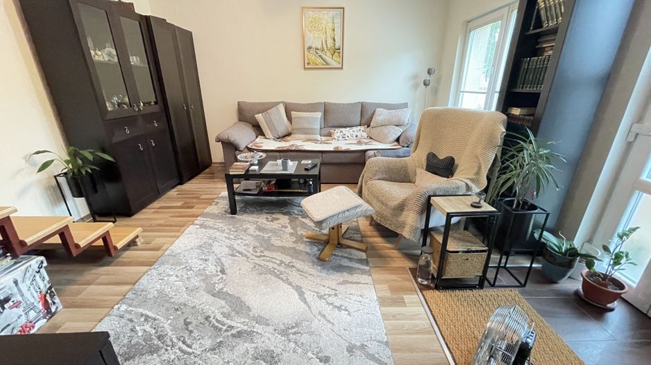 Casa de vanzare in zona Bucovina - Poză 1