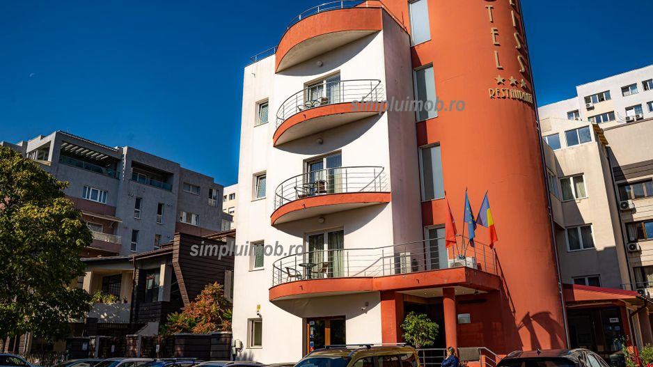 Hotel 4 Etaje Dristor Sector 3 1352 mp - Poză 1