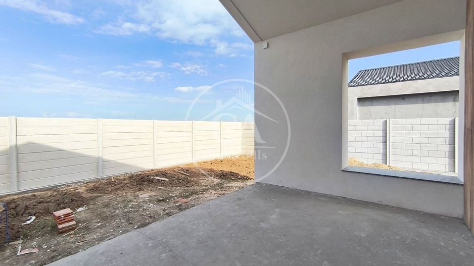 Casa de vanzare cu 4 camere in Santandrei, Bihor - Poză 3