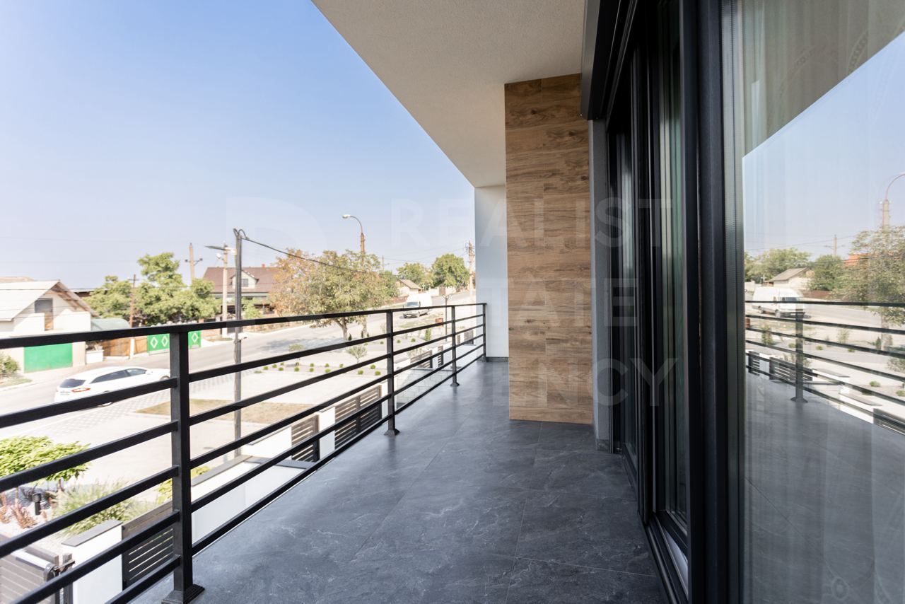 Vânzare, duplex, 2 nivele, str. Prieteniei, Grătiești - Poză 8