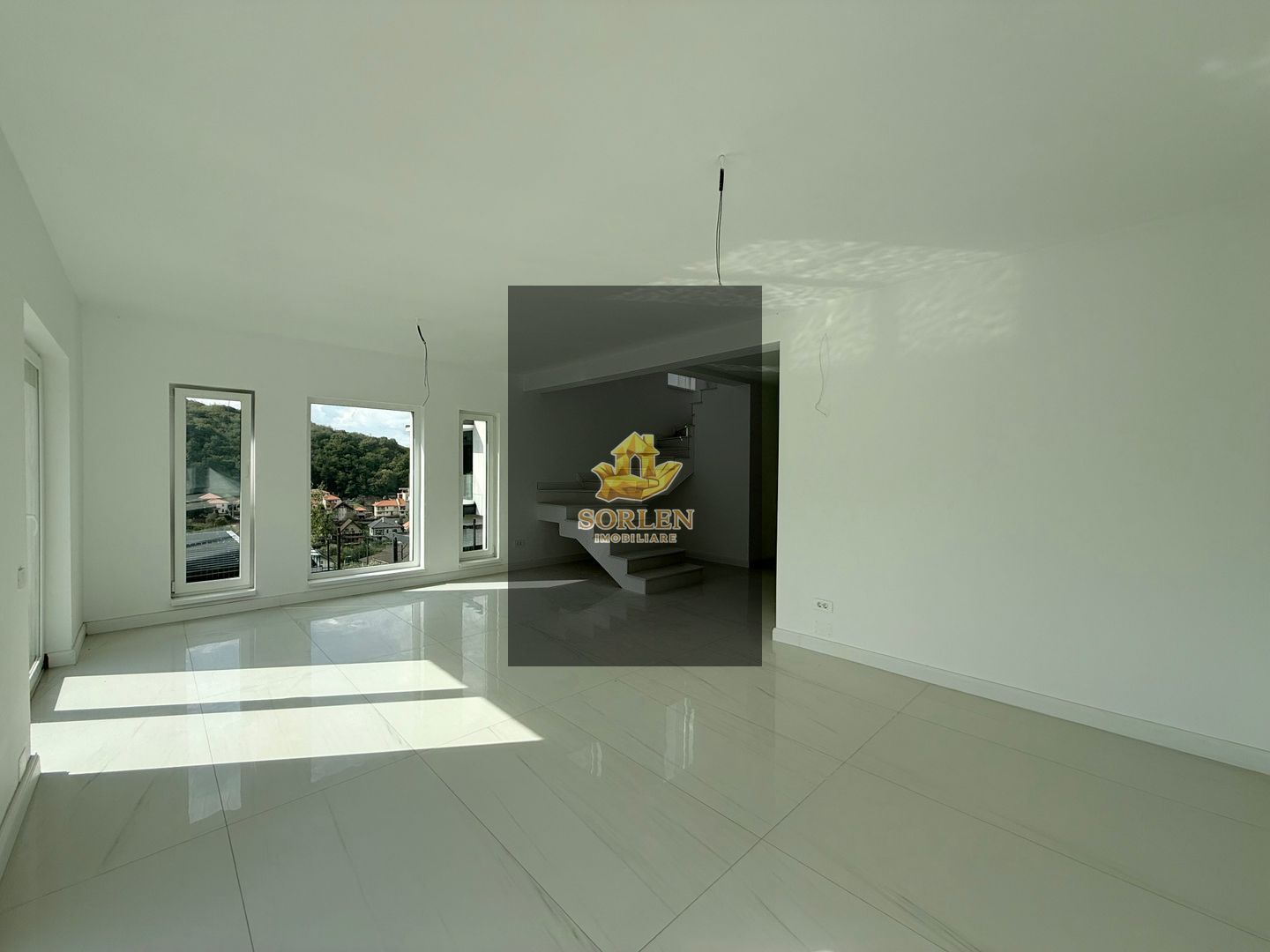 Casa individuala de vanzare - Zona Vivo / Floresti - Poză 3