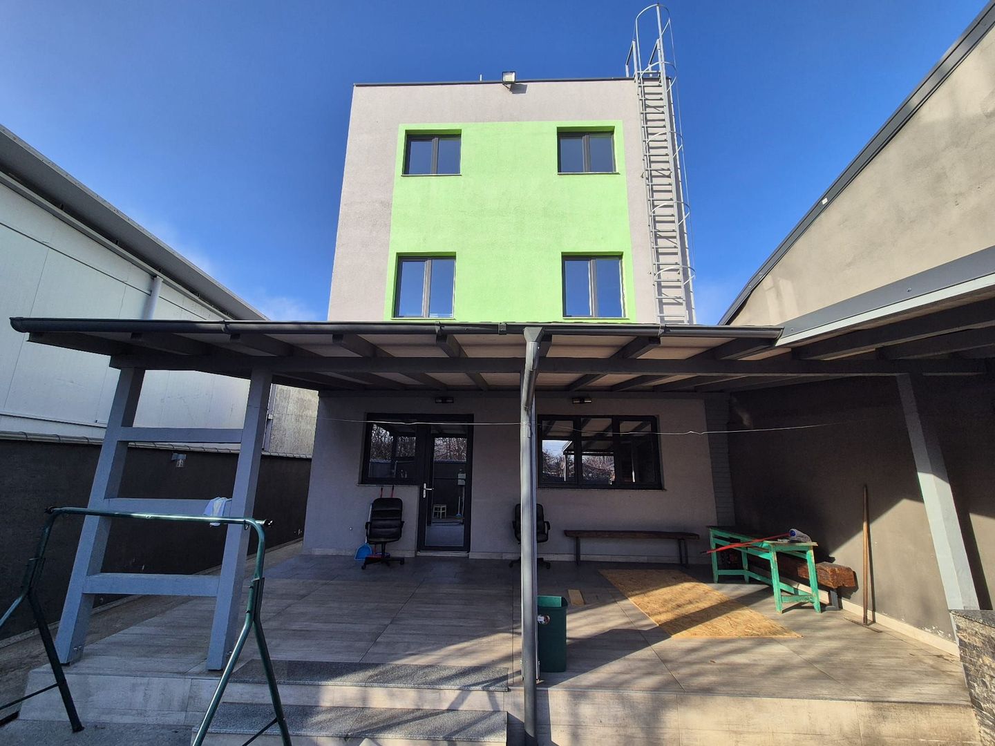 Casa P+2 cu 40 paturi pentru muncitori - Tei - Poză 3