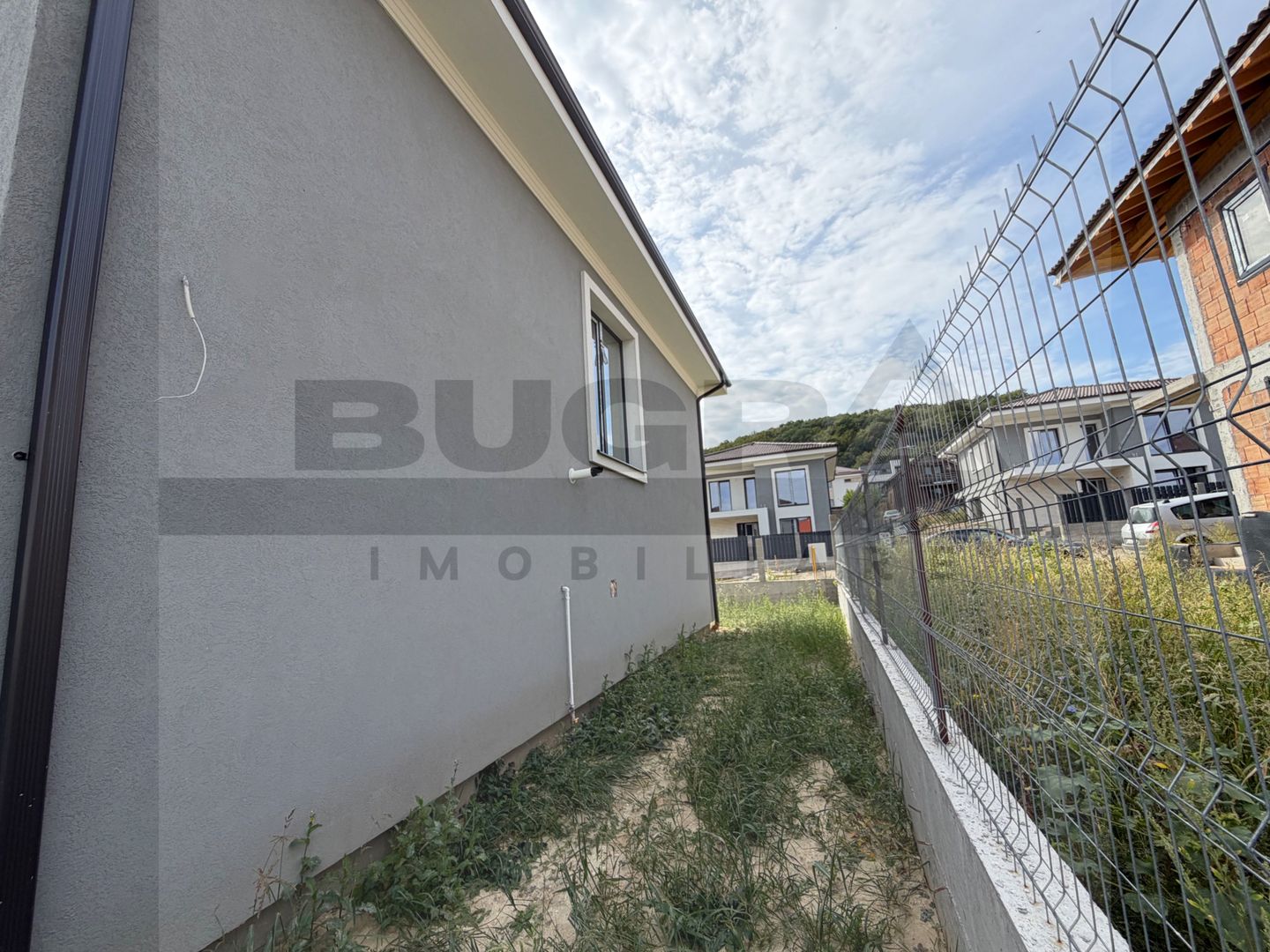 Casa individuala moderna de 120mp, teren 500mp, zona Chinteni - Poză 16