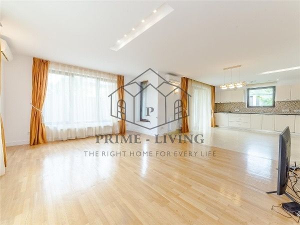 VILA SPATIOASA CU 6 CAMERE LA INCHIRIERE IN COMPLEX REZIDENTIAL - Poză 12