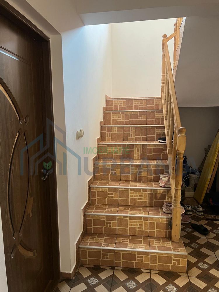 Casă cu 4 camere în Bogonos, Letcani - 80 mp construiți, teren 800 mp - Poză 8