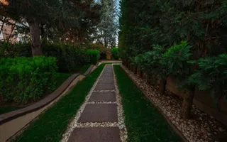 Vila grandioasa, Gradina Japoneza, SPA, Crama, Teren Tenis, Foisor, Iaz Pesti - Poză 11