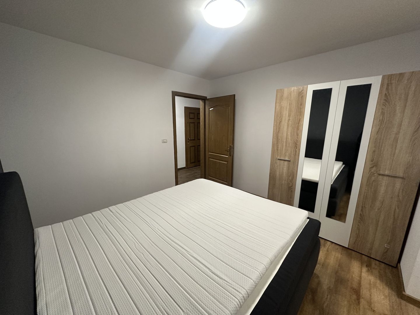 Apartament 3 camere | 80 mp | Parter | Bloc nou 2011 | Rădăuți - Poză 2