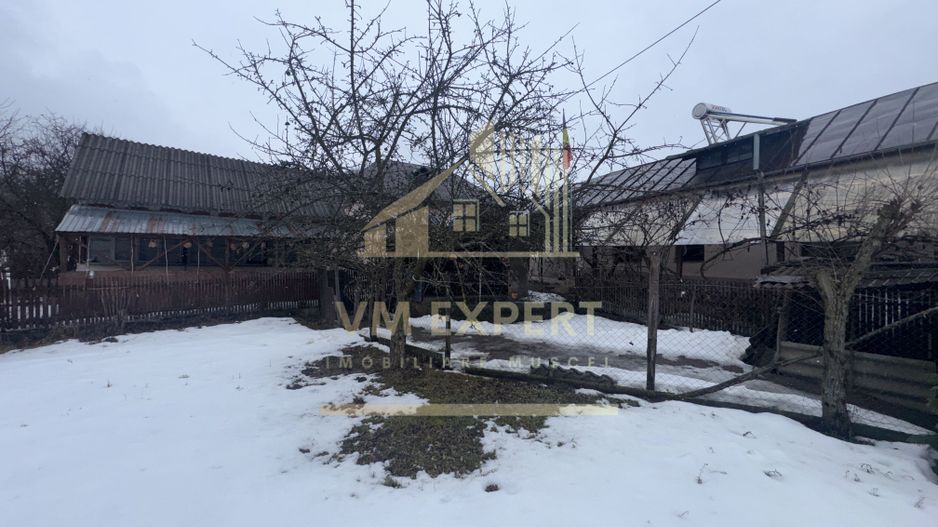 ANSAMBLU DE CASE CU 5 CAMERE 110MP TEREN 2530 MP BUGHEA DE JOS ARGEȘ - Poză 37