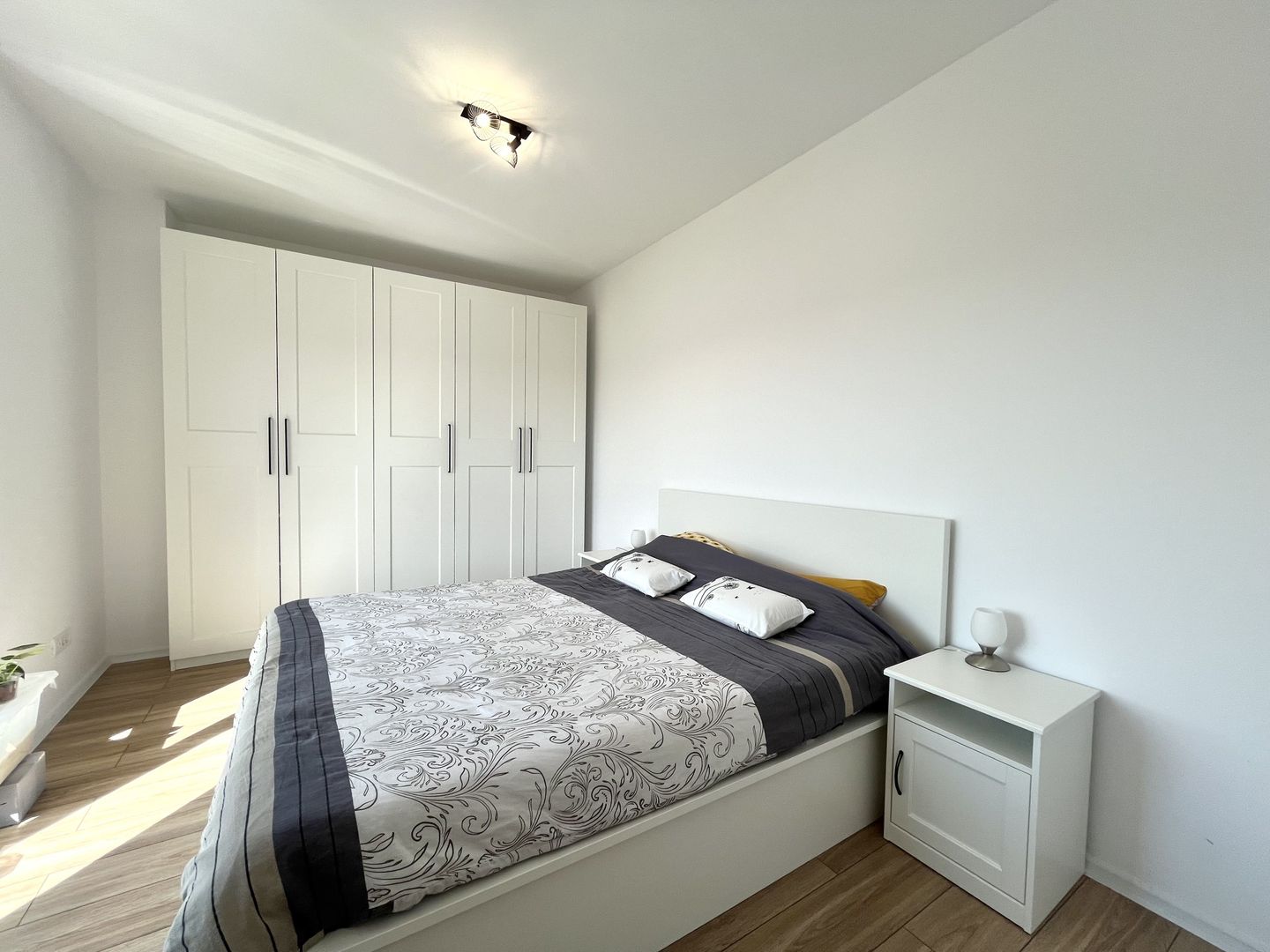 Apartament 2 camere, elegant si vibrant,  zona Central- City of Mara - Poză 11
