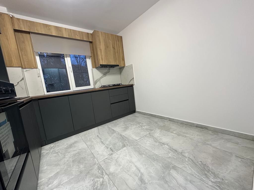Circumvalatiunii | 3 Camere | Etaj Intermediar | Amenajat Modern. - Poză 3