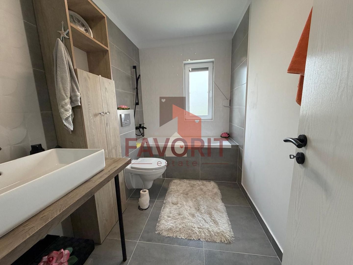 Duplex | 5 camere | Mobilat | Toate utilitatile | Asfalt | Utvin | - Poză 17
