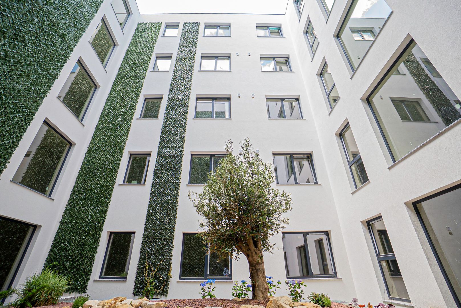 Tomis Nord - Vanzare apartament decomandat cu 3 camere,  bloc nou. - Poză 8