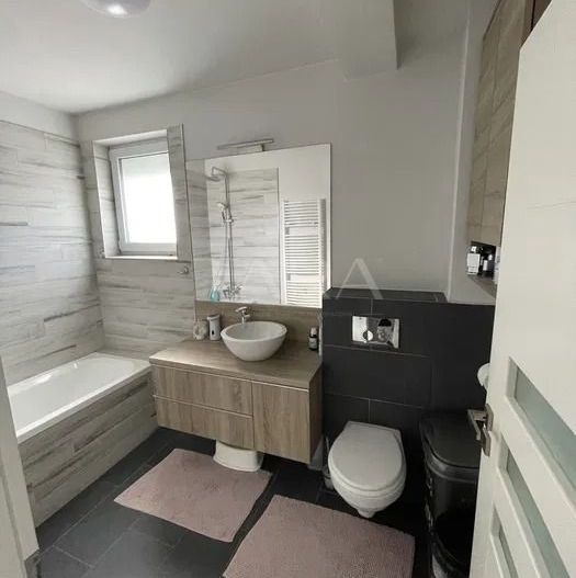 Apartament cu 3 camere de vanzare in Floresti - Poză 7