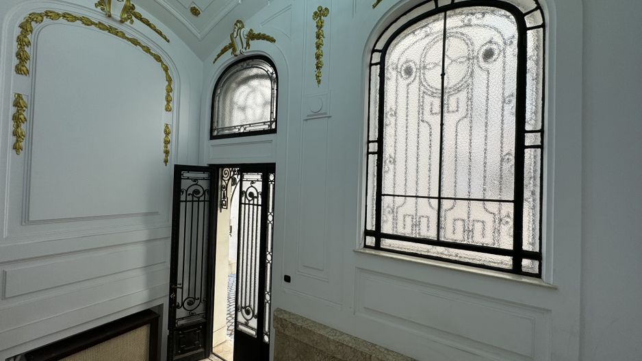 Universitate 20 camere arhitectura interbelica garaj curte piscina - Poză 2