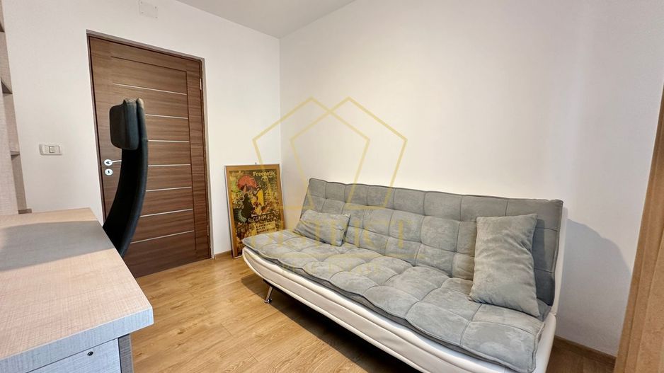 Duplex cu 4 camere si dressing mobilat in Giroc zona Planetelor la asfalt. - Poză 22