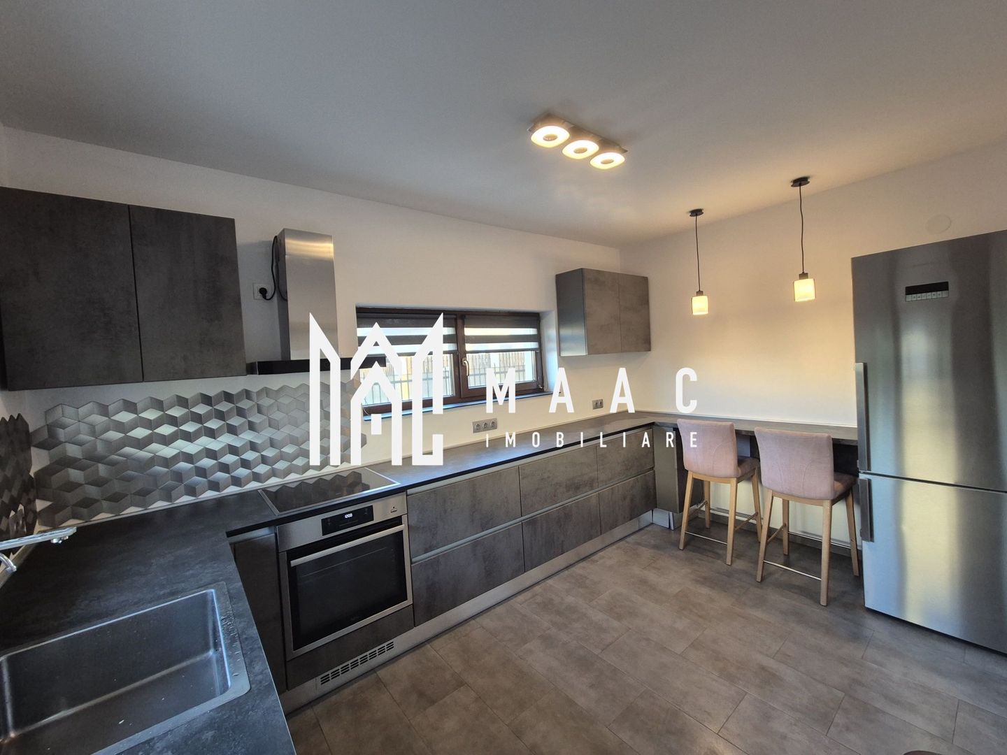 Casă duplex 4 camere | Șelimbăr | 121 mp, curte 220 mp, terasă - Poză 4