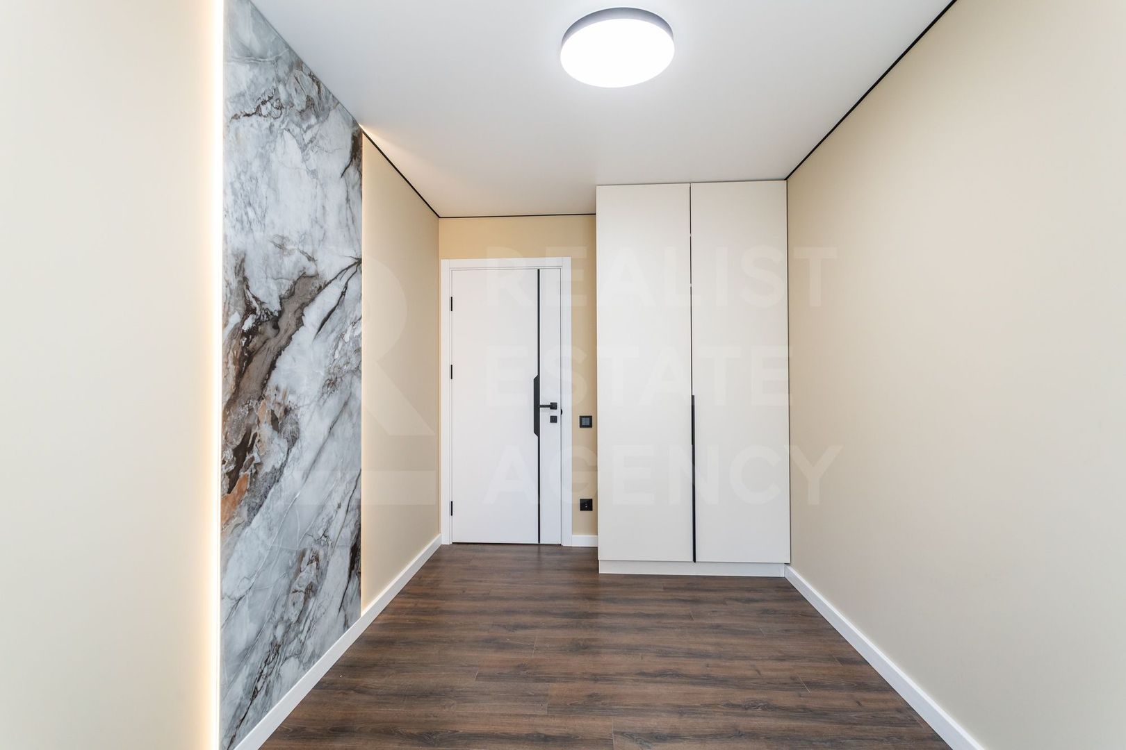 Vânzare, apartament, 2 camere + living, str. Academiei, Telecentru - Poză 11