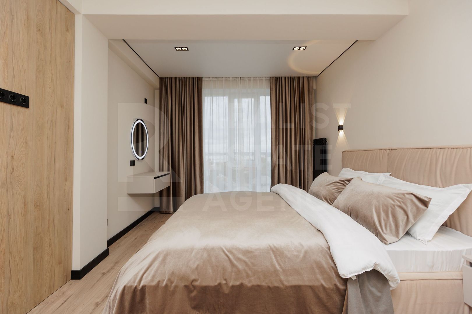 Vânzare, apartament, 2 camere, str. Alba Iulia, sectorul Buiucani - Poză 1