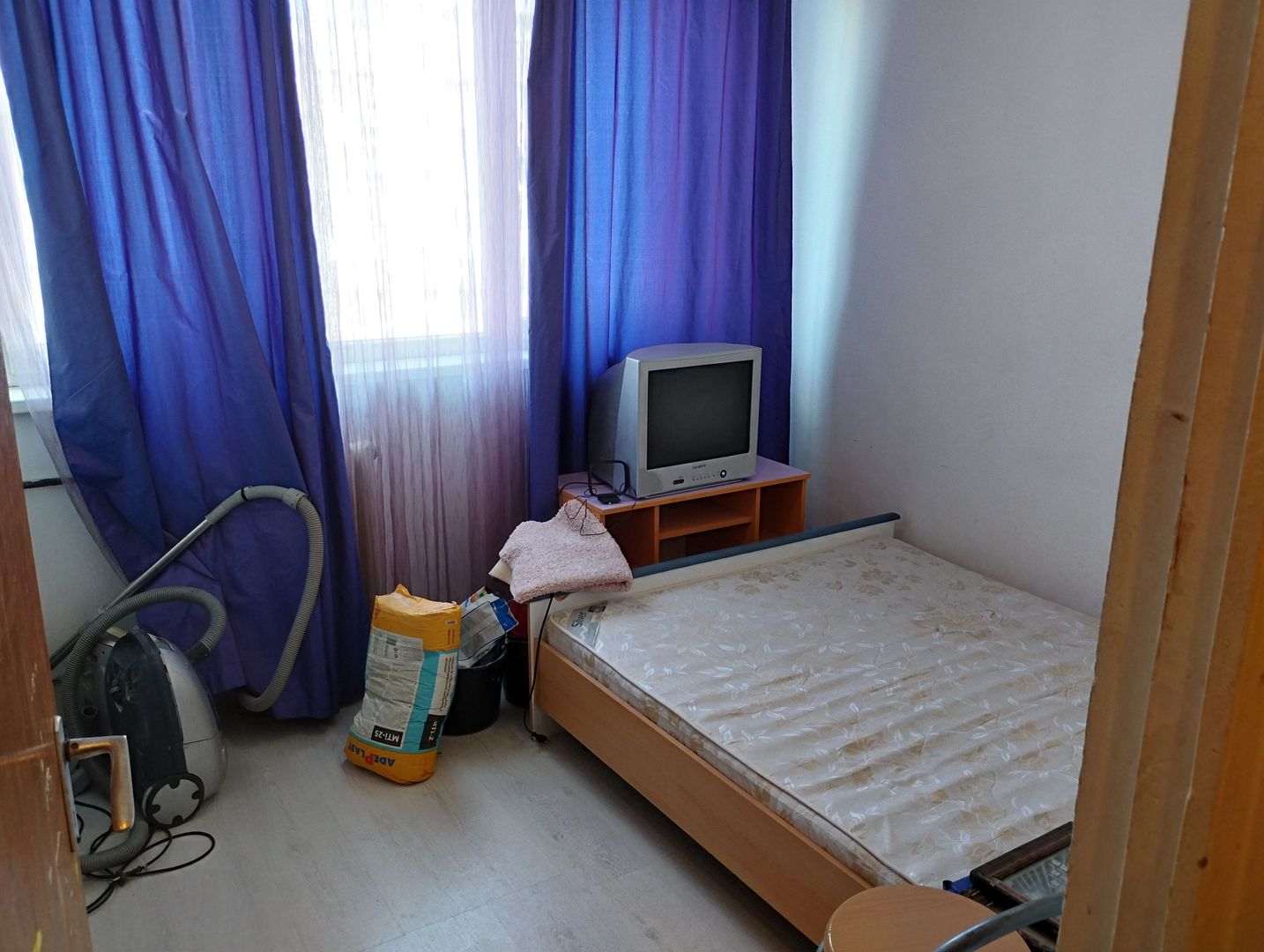 APARTAMENT 3 CAMERE APUSULUI DE RENOVAT - Poză 2