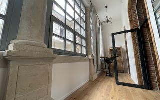 Apartament cu 2 camere LUX in zona Ultracentrala - Poză 2