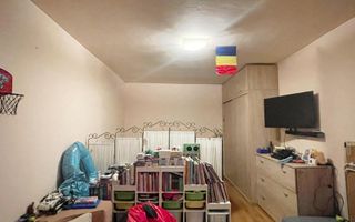 Vând apartament 1 cameră | Zonă Centrală - Poză 3