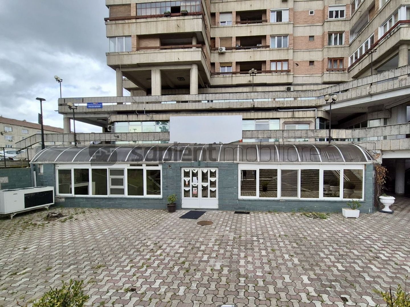 Sapient | Spațiu comercial – Centru Civic, Oradea - Poză 1