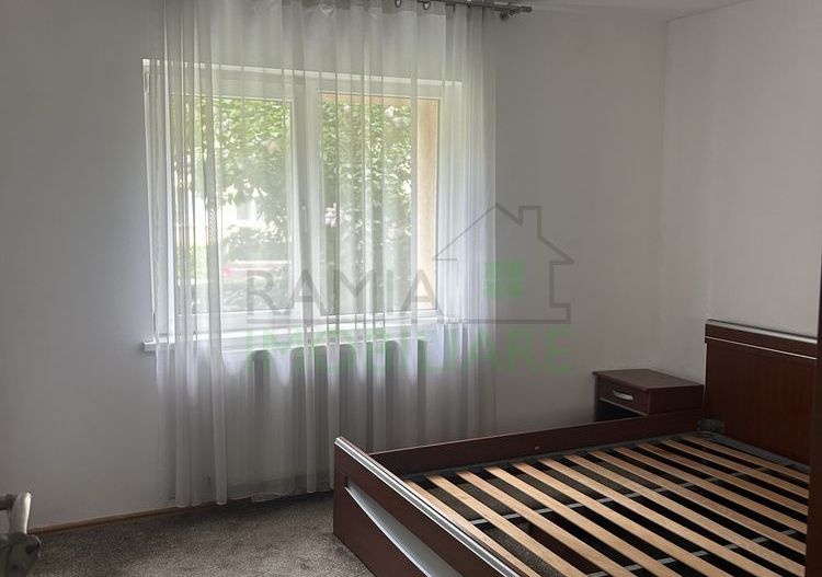 Apartament 3 camere decomandat cu 2 băi, beci și loc de parcare - Poză 6