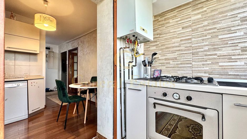 Spre Vânzare apartament cu 3 camere - 72 m.p - Nicolina, Iași - Poză 5