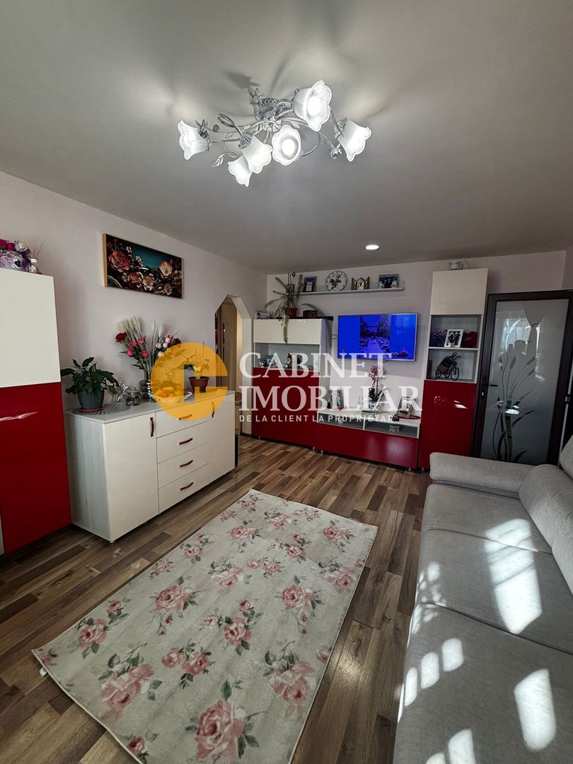 Apartament 3 Camere Semidecomandat - Rond Zimbru - Poză 2