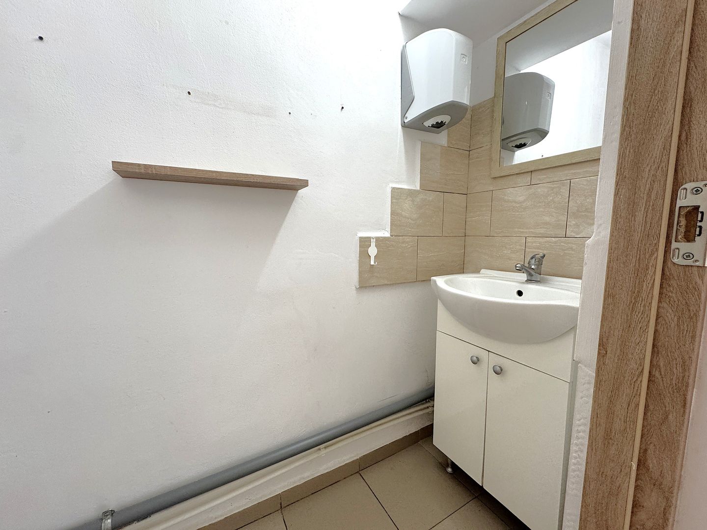 Spatiu Comercial | Piata Covasna | Berceni | parcare | COMISION 0% | - Poză 11