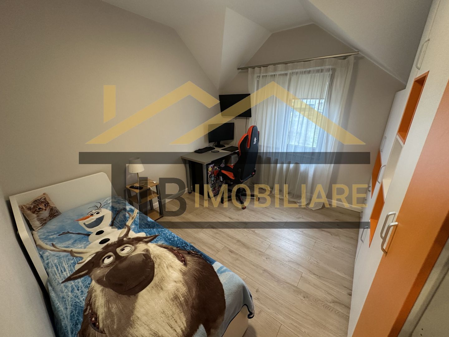 Casa de 4 camere, 200mp, parcari, Zona Unirii - Poză 10