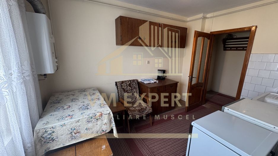 APARTAMENT 2 CAMERE 2 BALCOANE ETAJ 4 GRUI CAMPULUNG - Poză 11