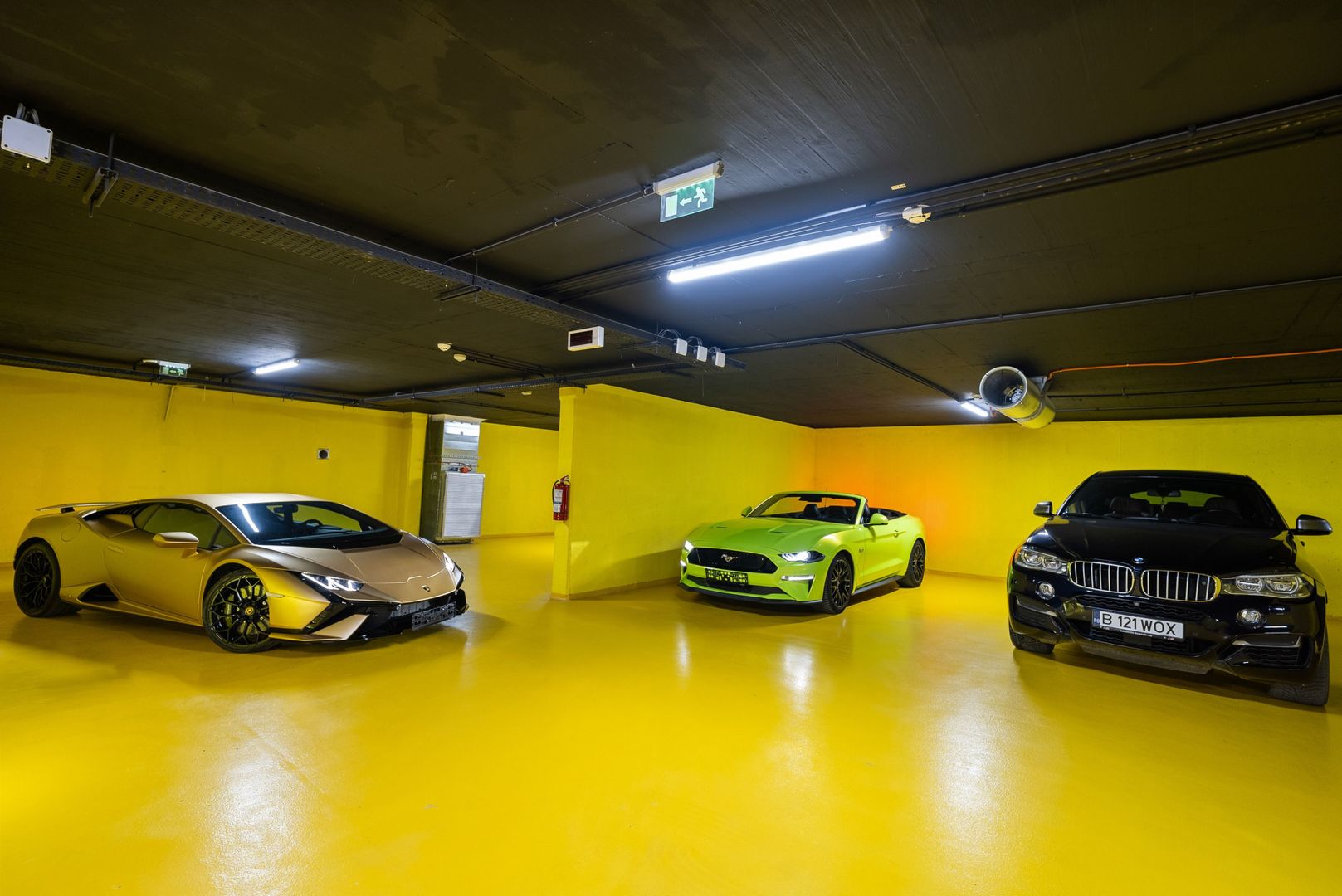 Penthouse 780 mp din Care 400 mp Terasa si 380 mp interiori Piscina - Poză 2