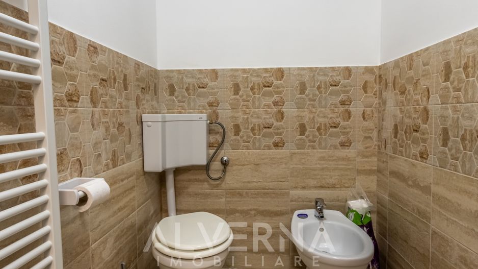 Spatiu recent renovat | 87mp | curent trifazic | zona ultra centrala - Poză 11