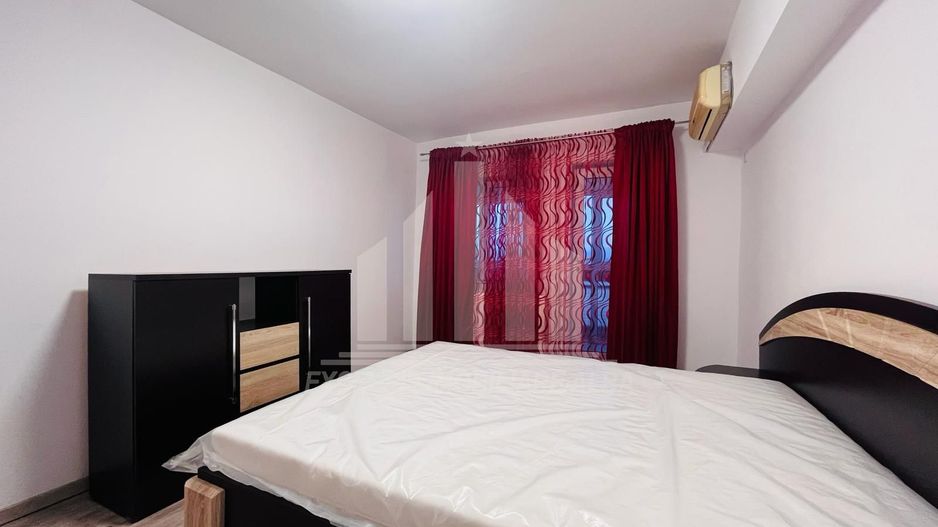 Apartament cu 3 camere decomandate, Centru - Poză 7