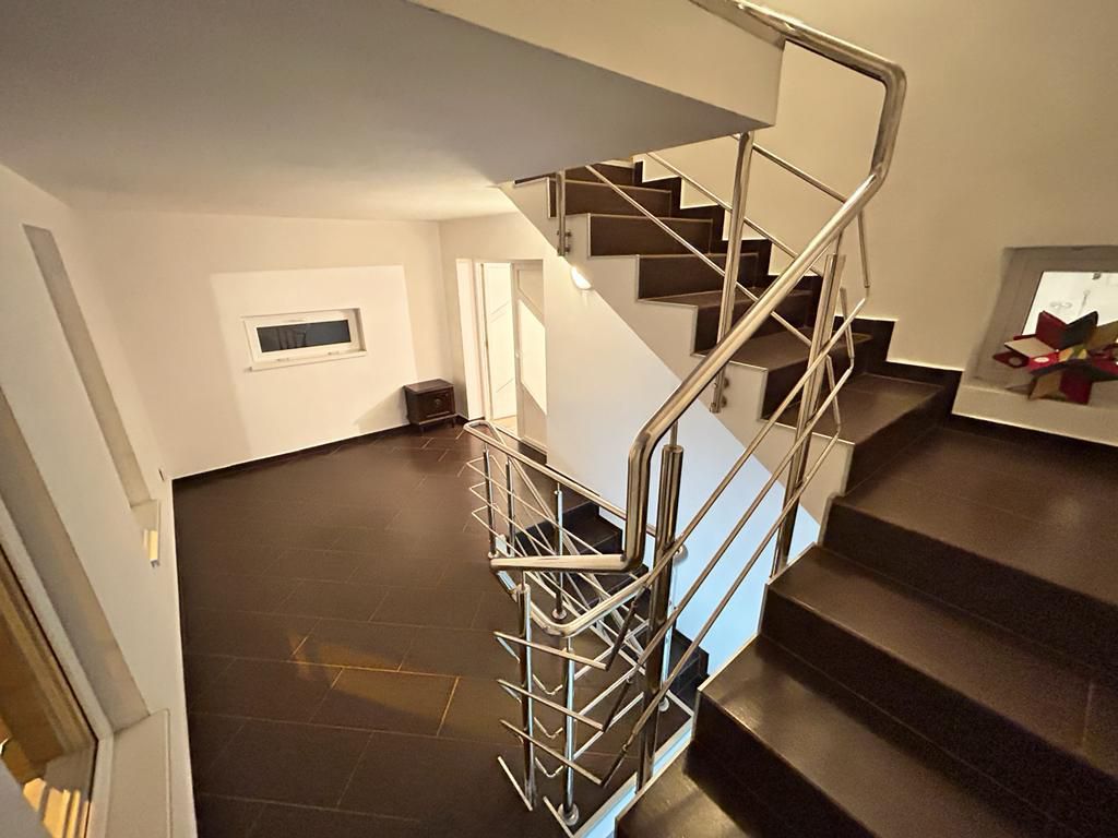 Mihai Bravu, Casa, 6 camere, sup. 250 mp. an 2024 - Poză 9