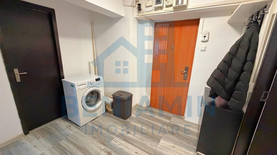 2 Decomandate Mobilat Utilat Calea Bucuresti Rotonda 52mp - Poză 9