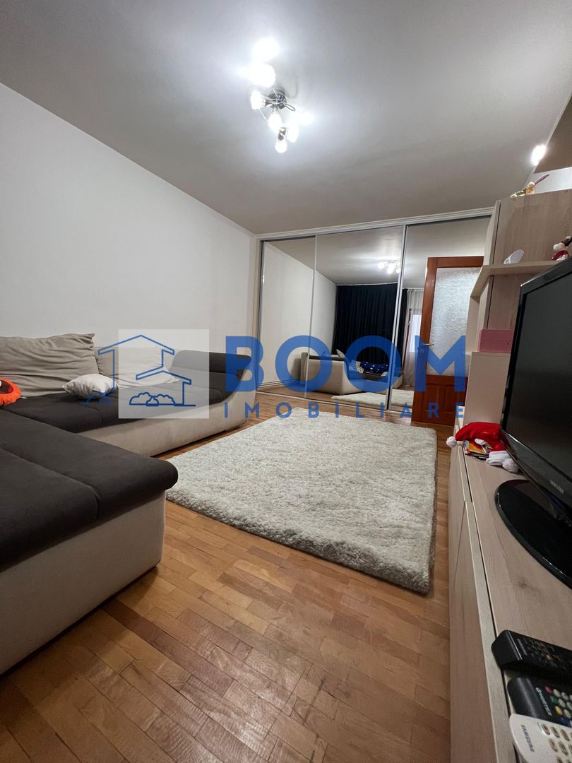 Apartament | 3 camere | Calea lui Traian | Etaj 3 - Poză 1