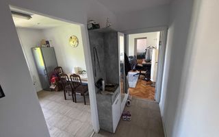 Ap 2 camere, confort 1 semidecomandat, zona Spitalul Judetean - Poză 2