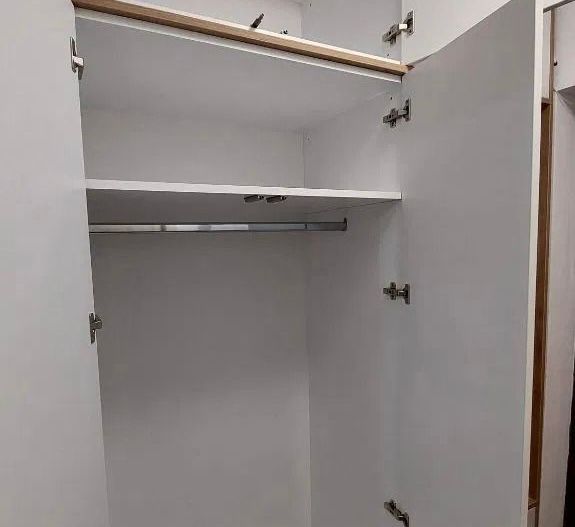 GARSONIERA DRUMUL TABEREI, BUCATARIE INCHISA, MODERN, METROU 10 MINUTE - Poză 5