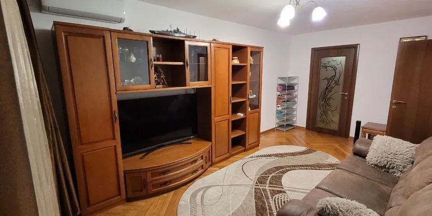 AP. 3 CAMERE DRISTOR, BLOC REABILITAT, CENTRALA PROPRIE, METROU 5 MIN - Poză 1