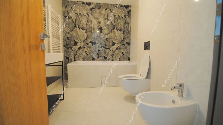 Monarch | Ap 3 camere premium | 80 mp  2 Bai | Balcon 16 mp - Poză 8