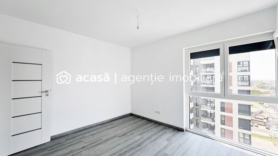 Apartament cu 3 camere, Adora Park. cu 2 locuri de parcare - Poză 2