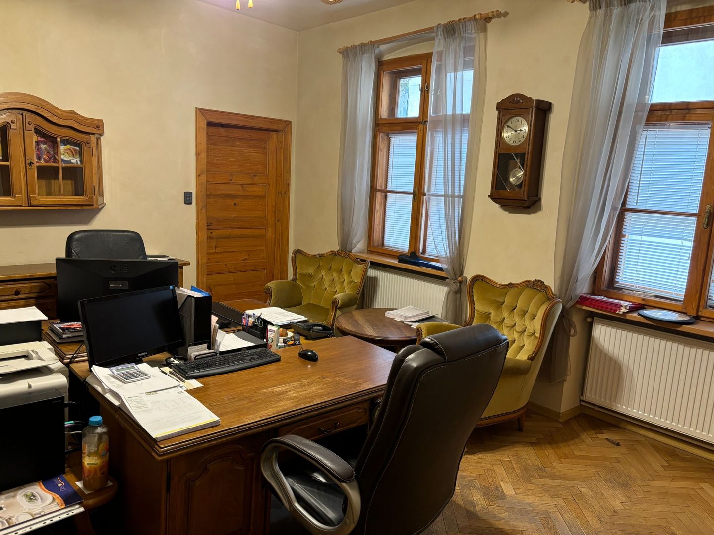 Centru Istoric, Piata Sfatului, 2 camere, 62mp, 158000Euro - Poză 5