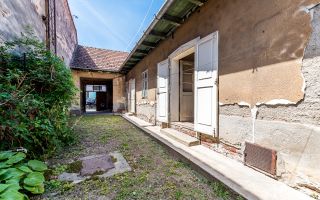 Casă solidă din cărămidă cu potențial EXCEPȚIONAL pe Calea Timișorii - Poză 9