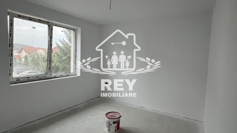 Apartament 3 camere,2 bai,2 balcoane, loc de parcare,Selimbar/Primarie - Poză 7