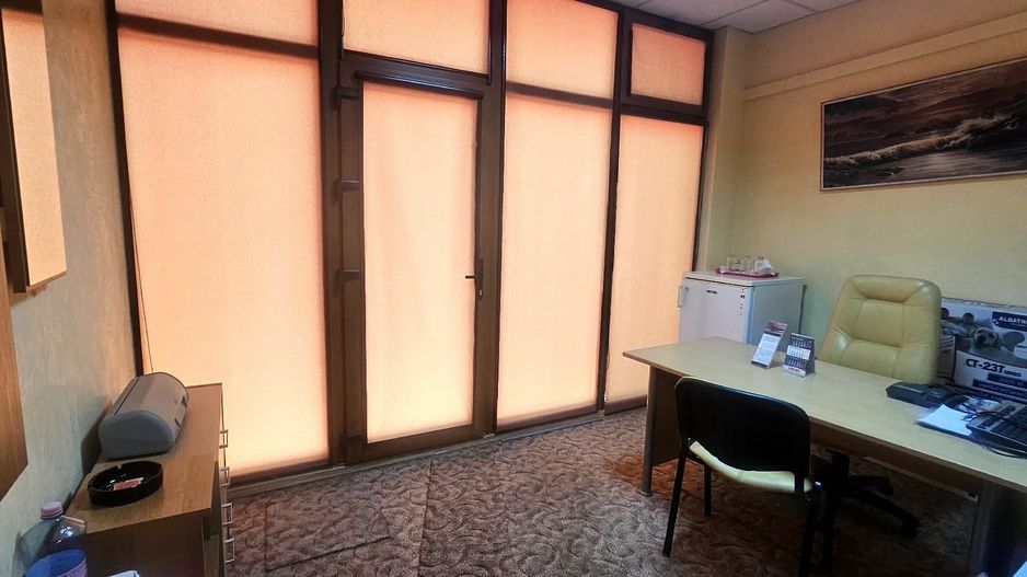 Spatiu comercial de inchiriat – 2 camere, 33 mp,  zona Port - Poză 4