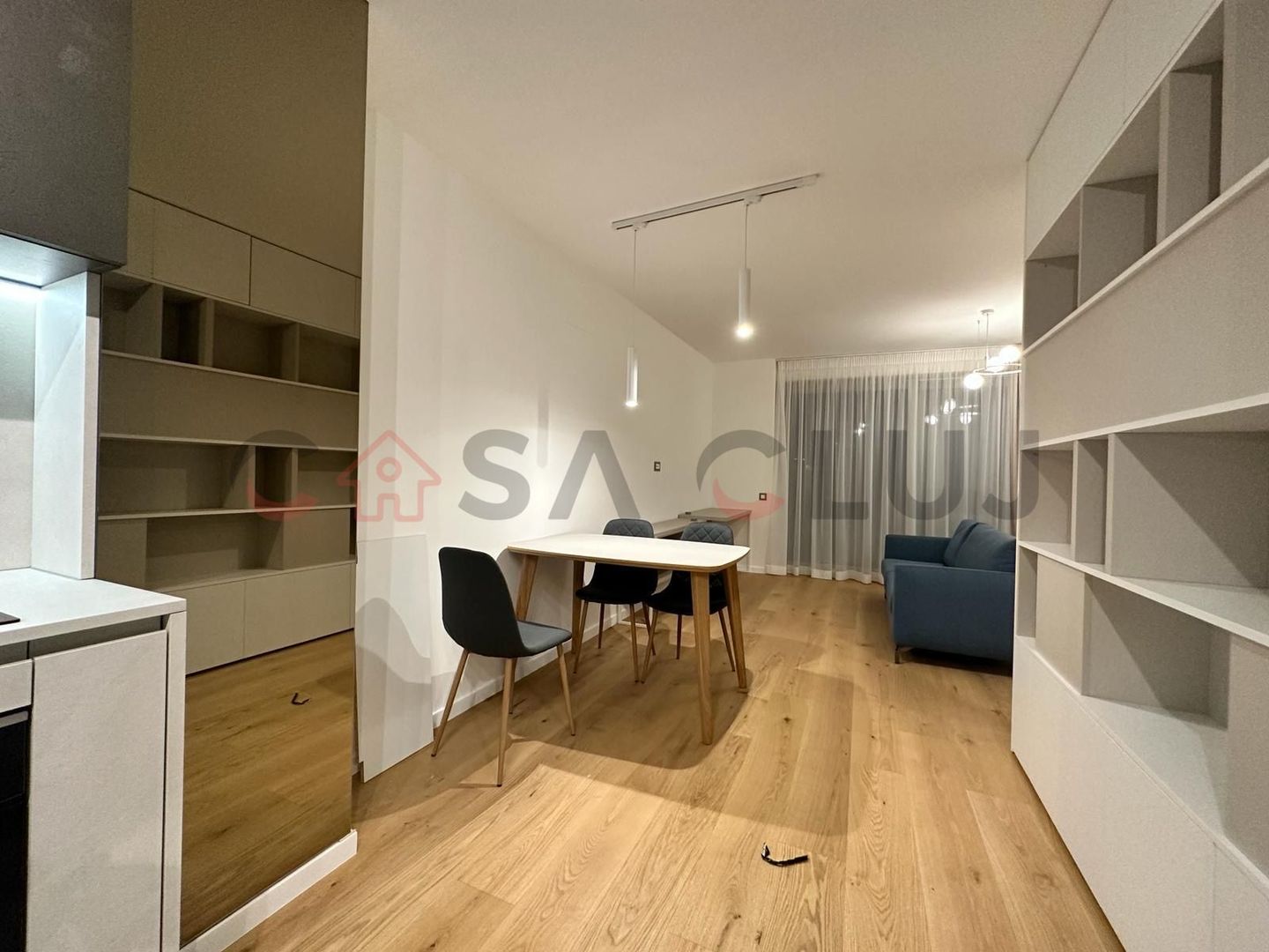 Apartament ultrafinisat. Parcare! Bloc Nou! Zona Fsega! - Poză 5