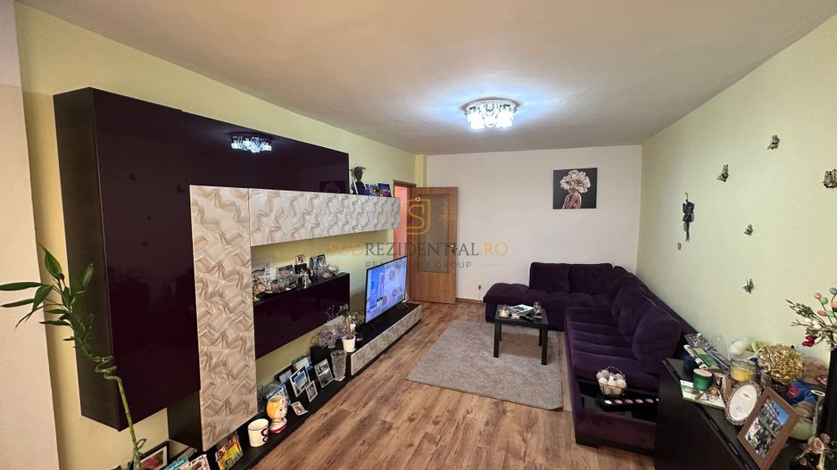 Apartament cu 3 camere , decomandat, Parc Sebastian, Comision 0% - Poză 2